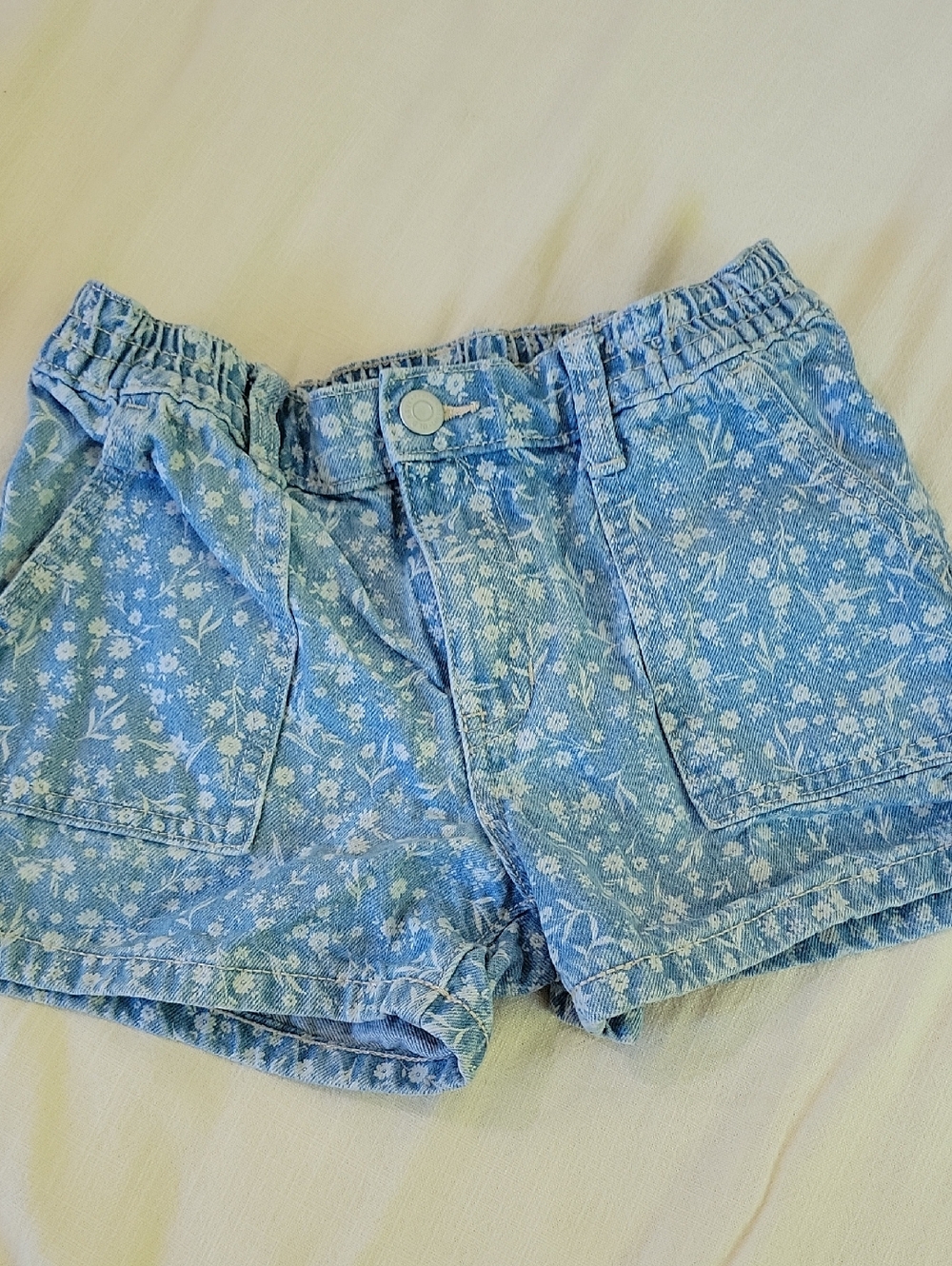 Denim Floral Elastic-Waist Shorts - Light Blue
